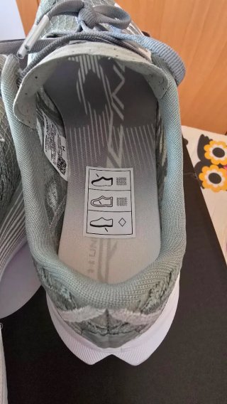 Under Armour Velociti Élite 2 Gris