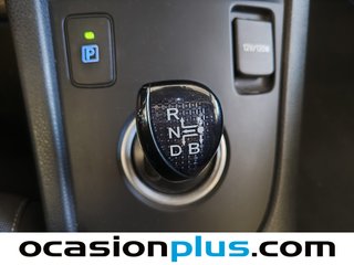 Toyota Auris 140H Touring Sports Active 100 kW (136 CV)