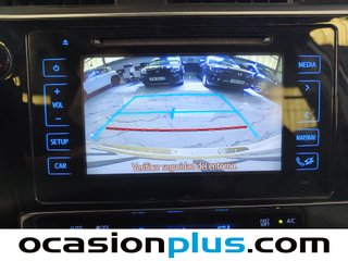 Toyota Auris 140H Touring Sports Active 100 kW (136 CV)