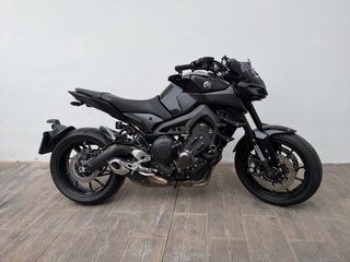 Yamaha MT-09 Negra - 20.000 km