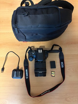 Canon EOS 750D + 18-135mm + Accesorios