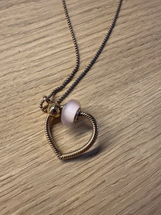 Collar Corazón con Abalorio Rosa y Plata