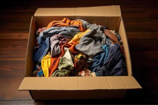 Caja de Ropa Usada