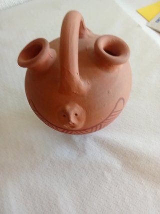 Cántaro de cerámica raro