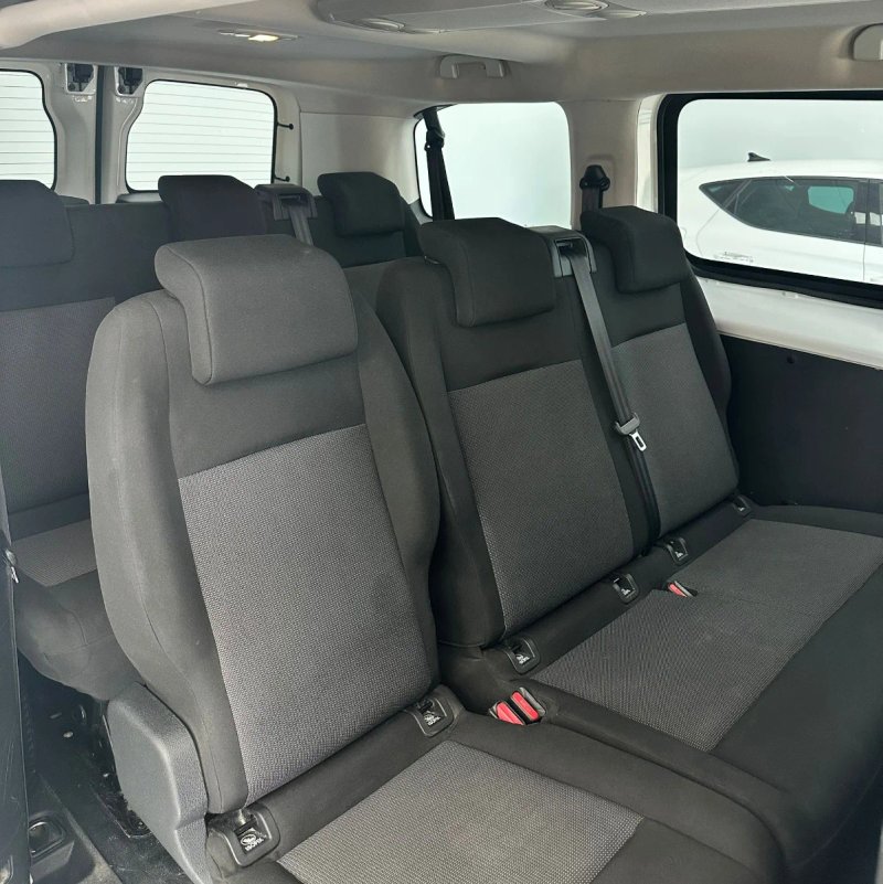 Opel Vivaro 2021, foto 7