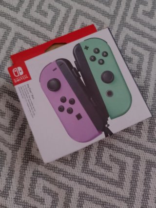 Mandos JoyCon Nintendo Switch Morado y Verde