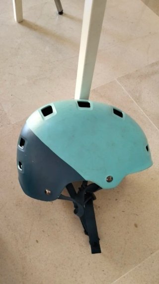 Casco Negro Infantil