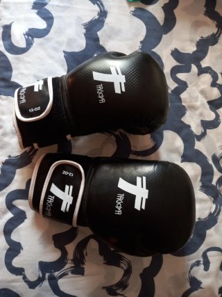 Guantes de boxeo negros 12-OZ