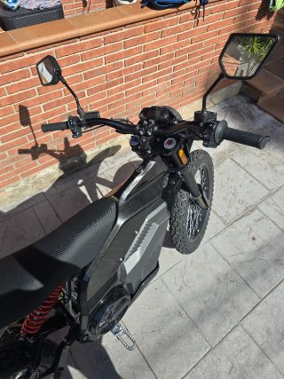 Moto Eléctrica Estilo Motocross Negra