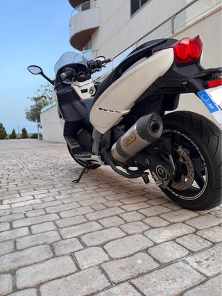 Gilera GP800 2011.