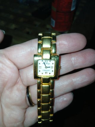 Reloj Max Hergé Mujer Dorado