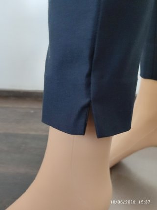 Pantaloni blu Motel