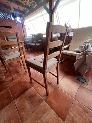 Mesa y 4 Sillas Madera terraza