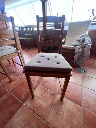 Mesa y 4 Sillas Madera terraza