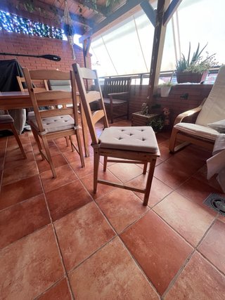 Mesa y 4 Sillas Madera terraza