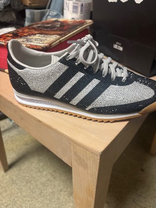 Zapatillas Adidas Swarovski Negras y Plateadas
