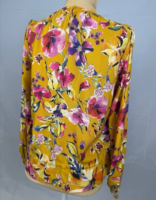 Blusa Stradivarius Flores Amarilla Talla M