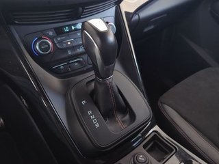 Ford Kuga 2.0 TDCi S&S ST-Line 4x4 Powershift 132 kW (180 CV)