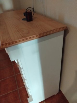 Cómoda de dormitorio de madera