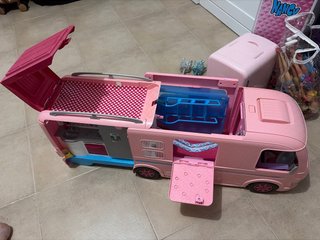 Carabana barbie y accesorios