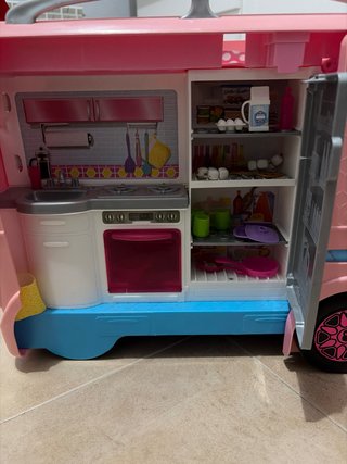 Carabana barbie y accesorios