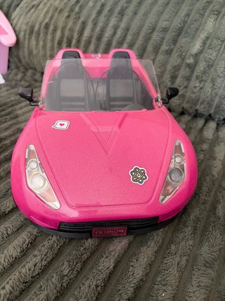 Carabana barbie y accesorios