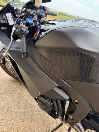 Honda CBR 600 RR 2025 Negra