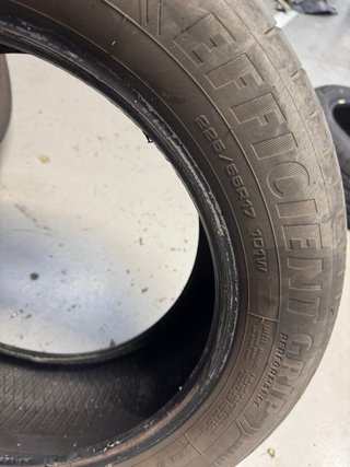 Goodyear EfficientGrip 225/55 R17 101W