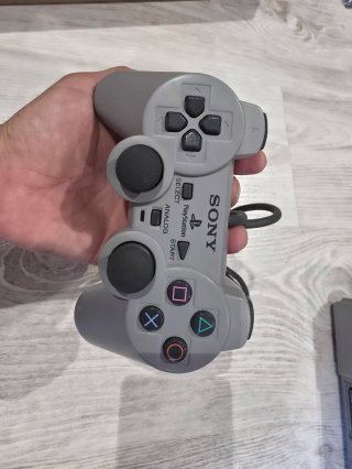 PS1 PlayStation 1 + Mando DualSoch + Memory Card