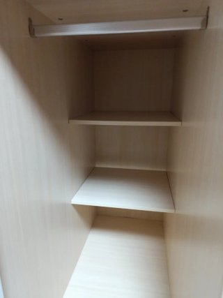 Módulos dormitorio escalonados con cajones