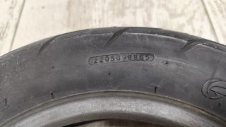Neumático 3.50-10