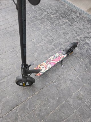 Patinete Eléctrico Negro xiaomi essential