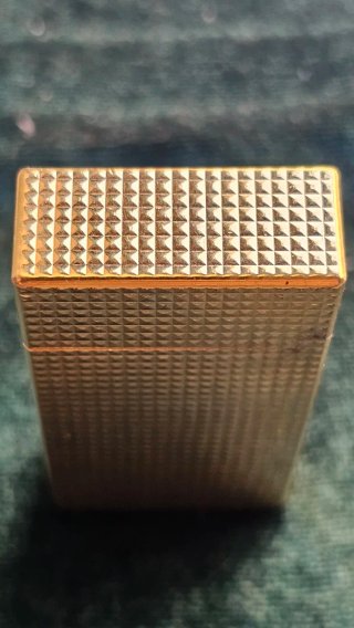 Encendedor Myon Vintage Baño Oro Guilloché