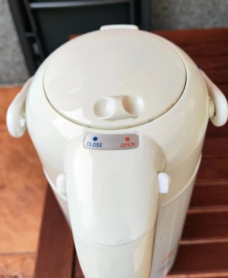 Termo dispensador agua 2L floral