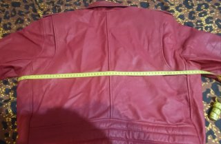 Chaqueta de Piel Roja