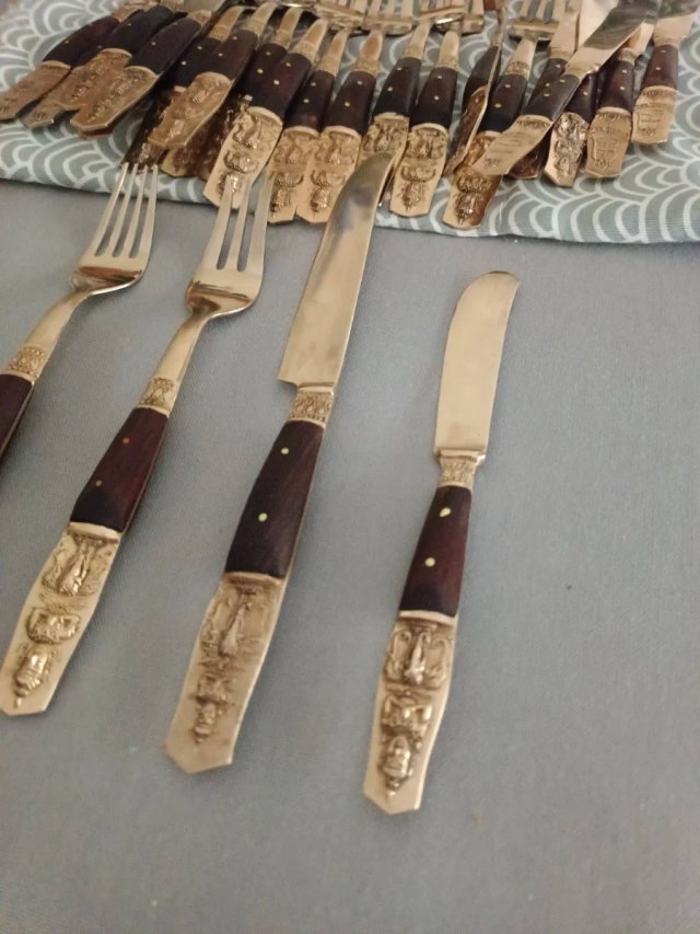 Cuberteria Tailandia 7 comensales