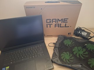 Gigabyte A16 Gaming Laptop RTX5060 16GB RAM 1TB i7