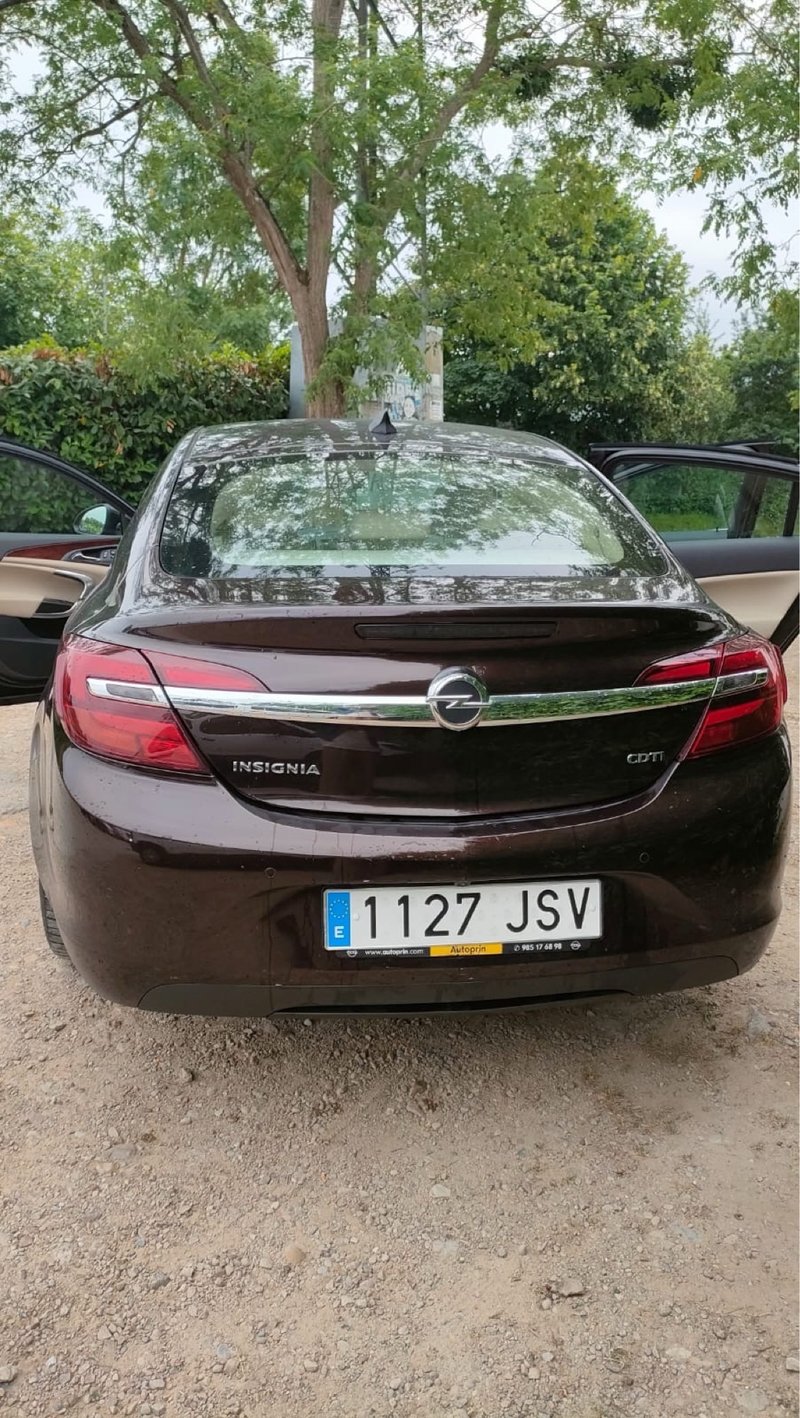Opel Insignia 2016 - foto 1