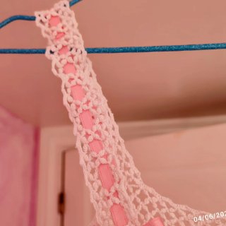 Camisón de dormir de mujer precioso hecho a mano