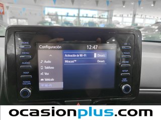 Toyota Yaris 120H Business Plus 85 kW (116 CV)