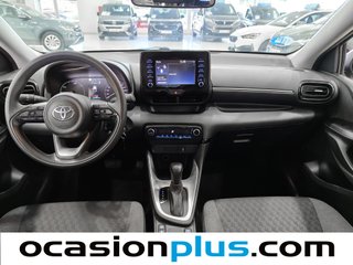 Toyota Yaris 120H Business Plus 85 kW (116 CV)