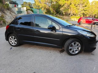 Peugeot 207 (etiqueta C) 91.000km