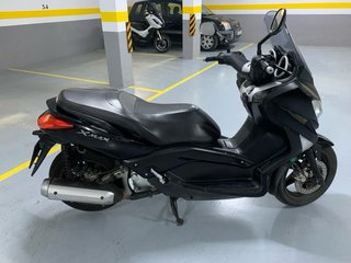 Yamaha XMAX 250 – Año 2010 – Muy cuidada