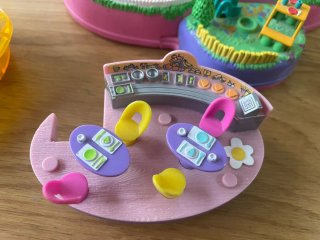 Set di giochi Polly Pocket a tema parco divertimenti