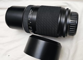 Tokina AF Macro 100-300mm + Parasol