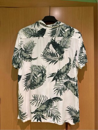Camisa estampada manga corta Cada Camisa 4€