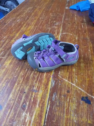 Sandalias Keen  numero 31