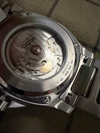 Mido Multifort TV Big Date Verde