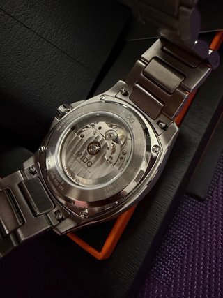 Mido Multifort TV Big Date Verde