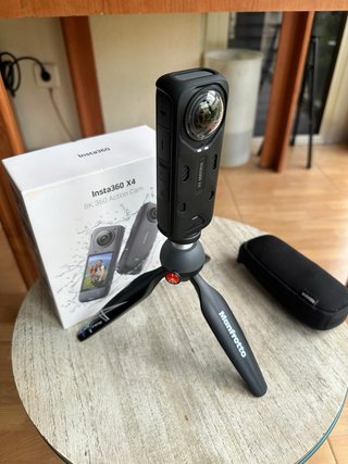 Camara insta 360 X4